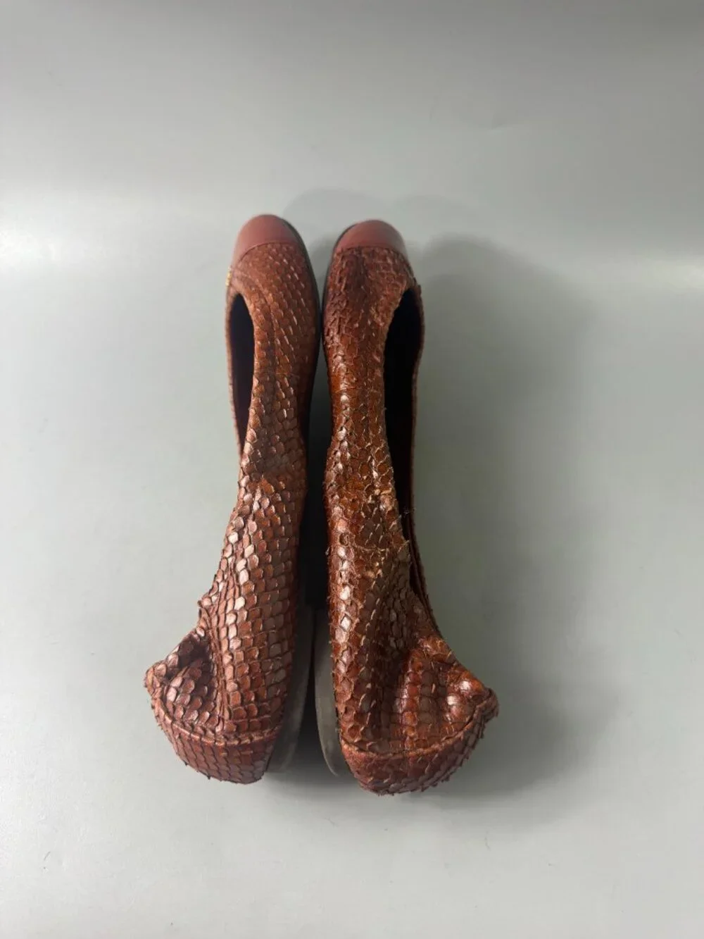 Tory Burch YORK Burgundy Leather Snake Pattern Flats - Size 9 1/2